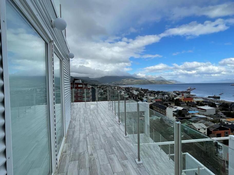 Ocean & Mountain View Apartamento Ushuaia Exterior foto